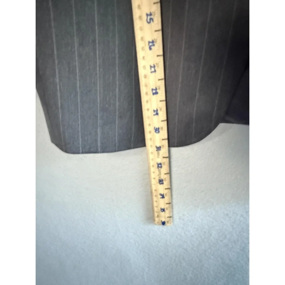 Jos. A. Bank Suit Jacket Mens 40R Gray 100% Wool Pinstripe Formal Business